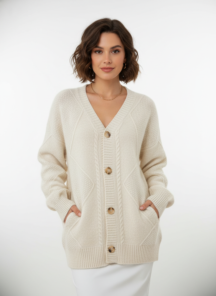 Éloise | Cozy Cable-Knit Cardigan