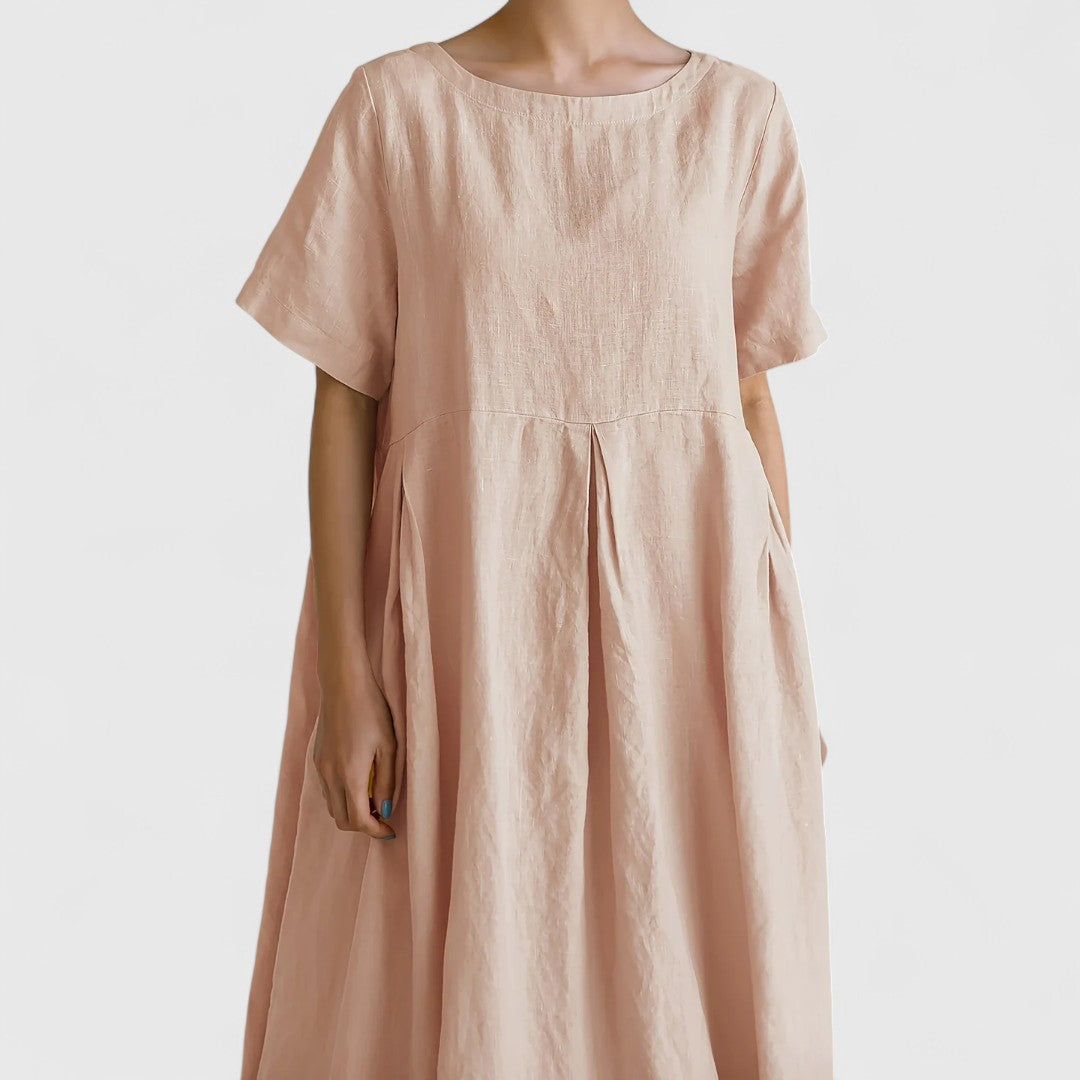 Ellie - Chic Maxi Dress with Tummy-Enhancing Design