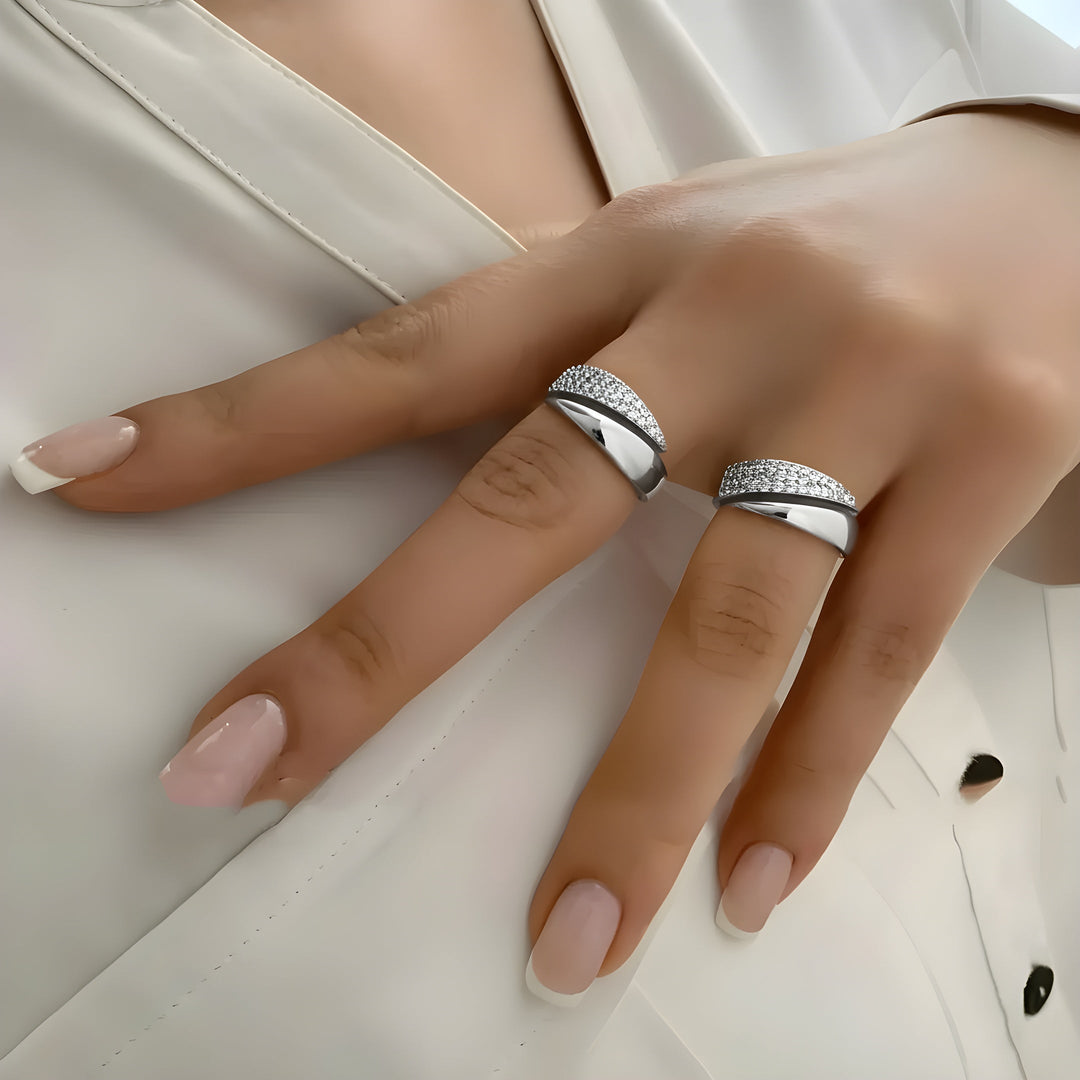 Elegant Gold Ring | Symbol of Strength, Hope & Solidarity
