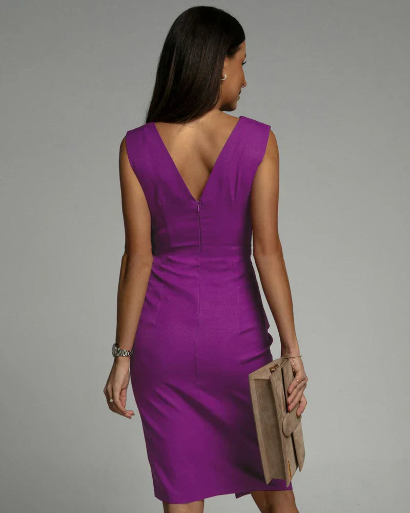 Fresia | V-Neck Fitted Dress with Side Slit