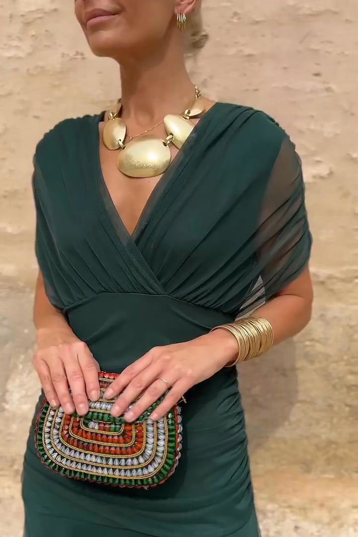 Bella™ | Chic V-Neck Maxi Dress for Enchanting Parties