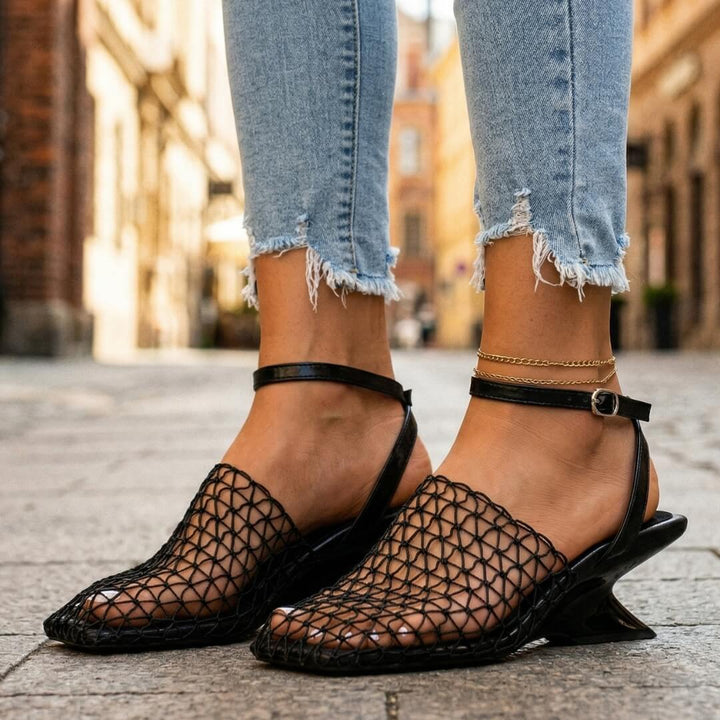 Mila | Open Air Step Sandal