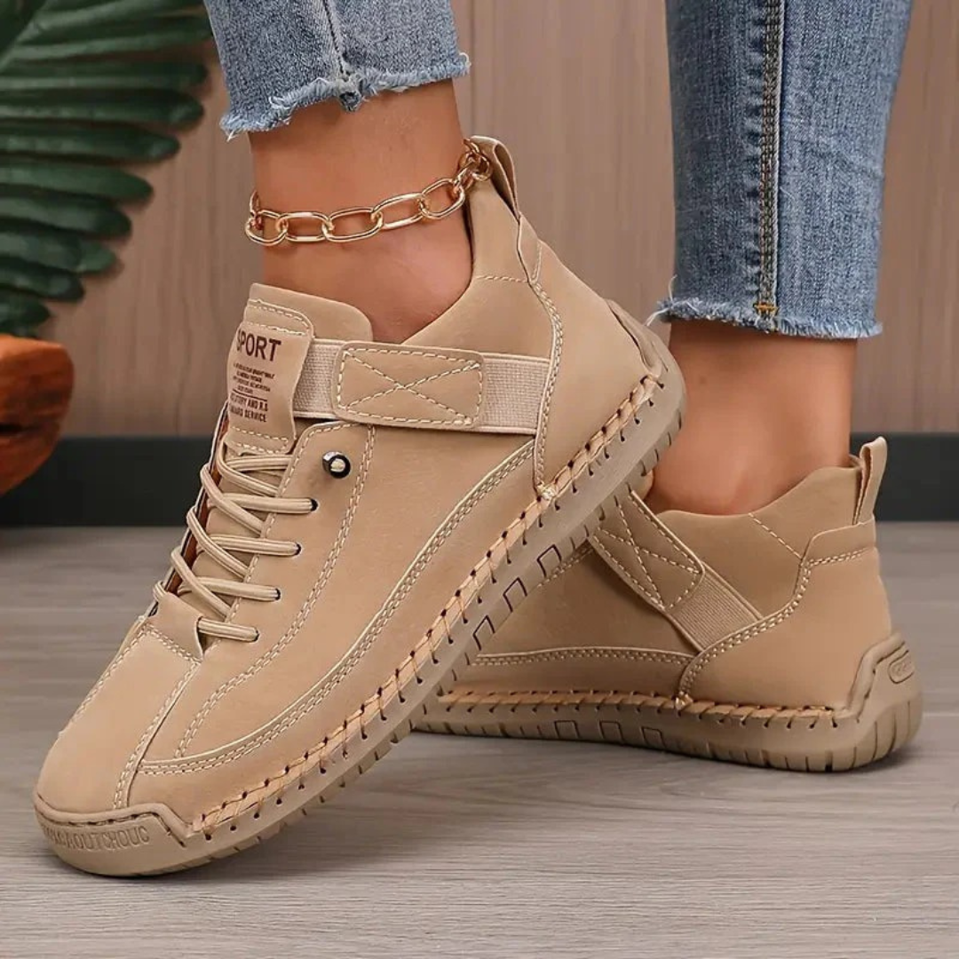 CLAIRE'S ORTHOPEDIC SNEAKERS