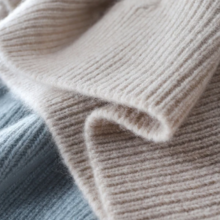Elegant Women's Turtleneck Sweater