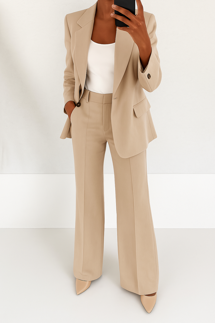 Victoria - Custom-Fit Suit
