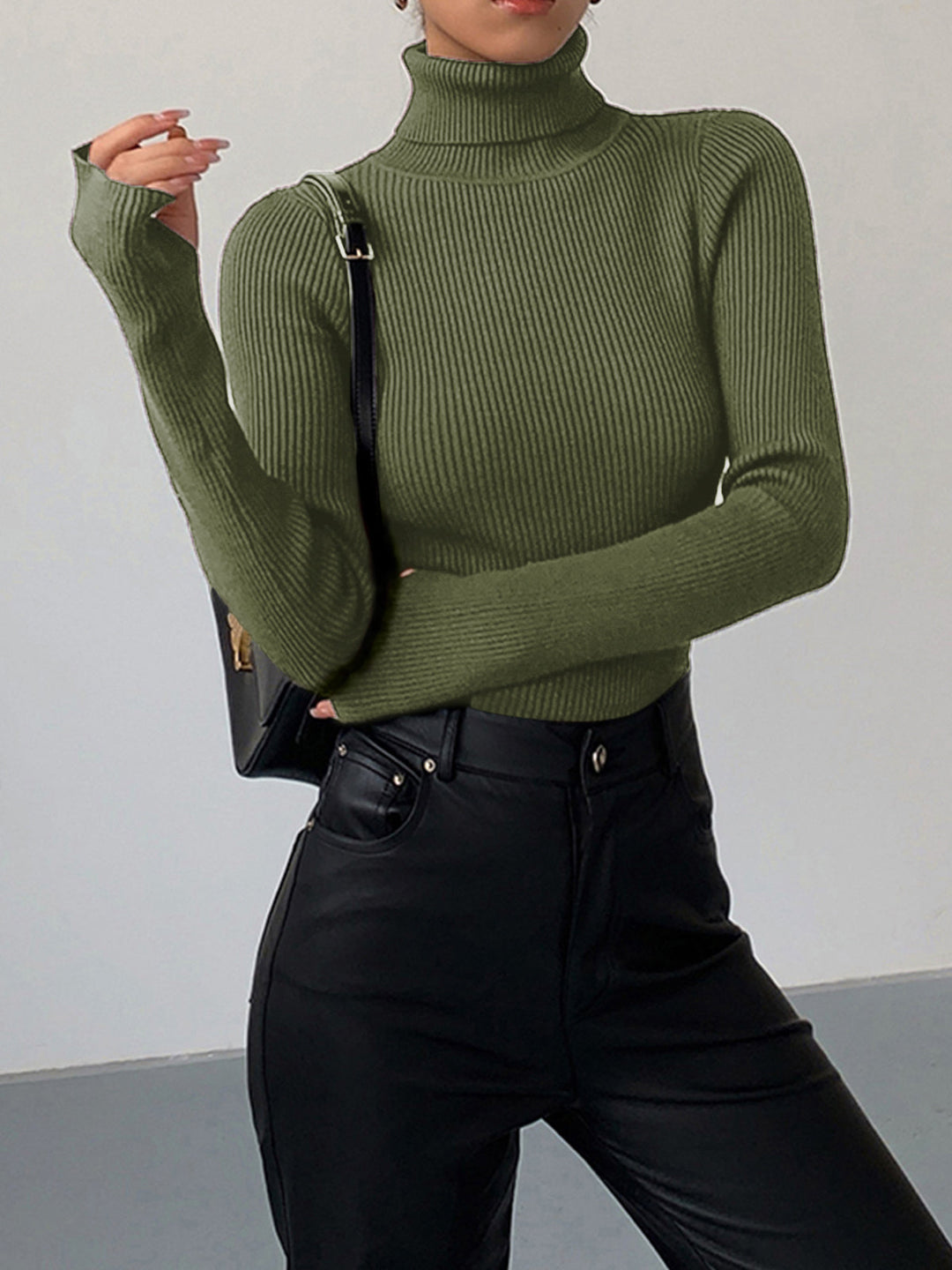 LUCY™ Ribbed Turtleneck spring knit