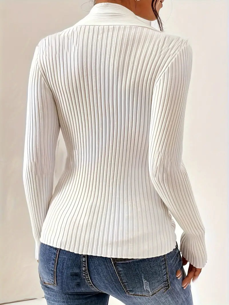 Romy | Handcrafted V-Neck Knit Sweater