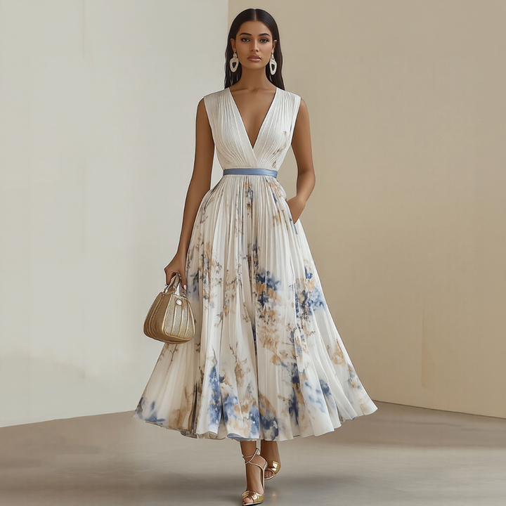 Elegant Pleated Maxi Dress in Roma Style