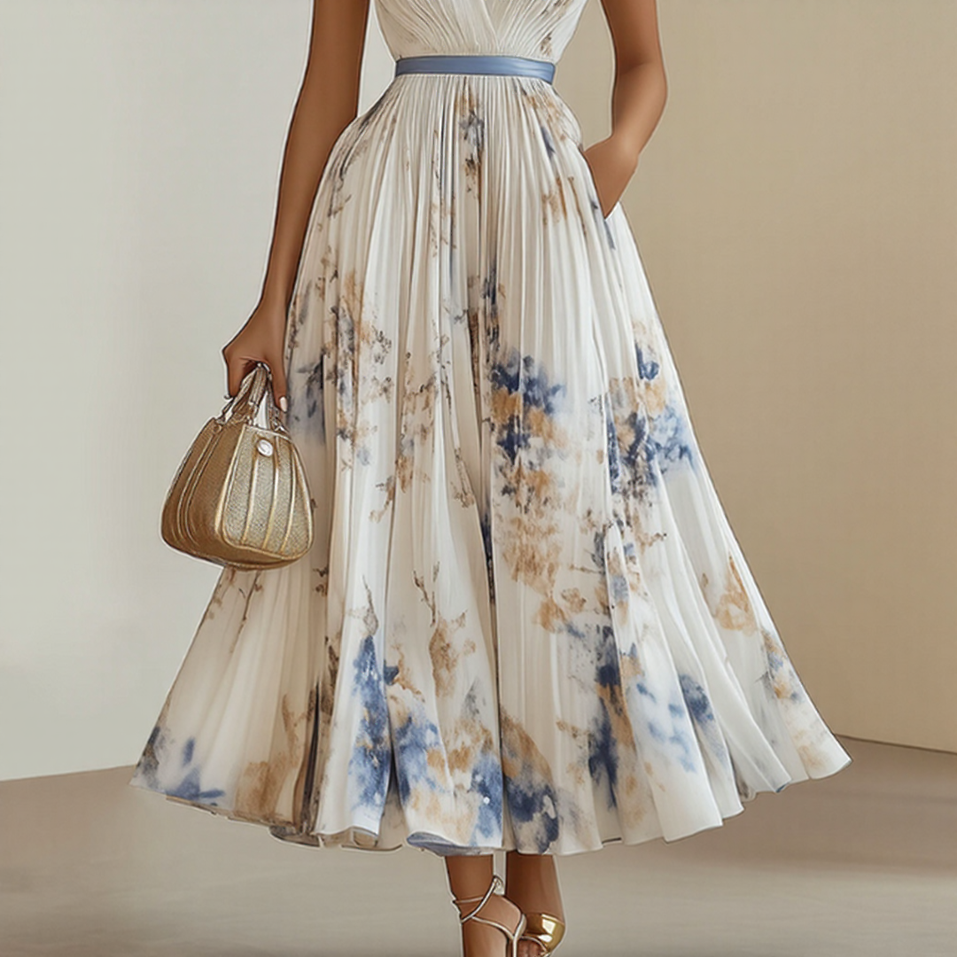 Elegant Pleated Maxi Dress in Roma Style