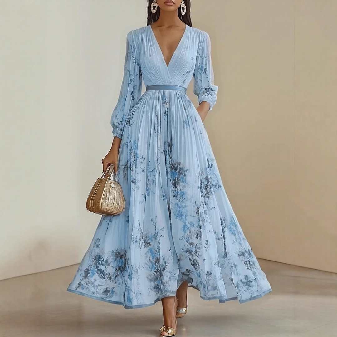 Elegant Pleated Maxi Dress in Roma Style