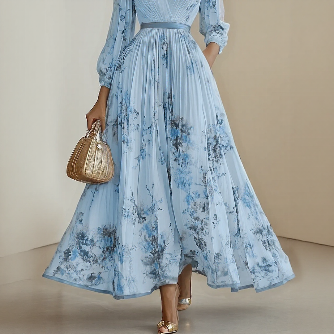 Elegant Pleated Maxi Dress in Roma Style