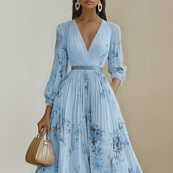 Elegant Pleated Maxi Dress in Roma Style